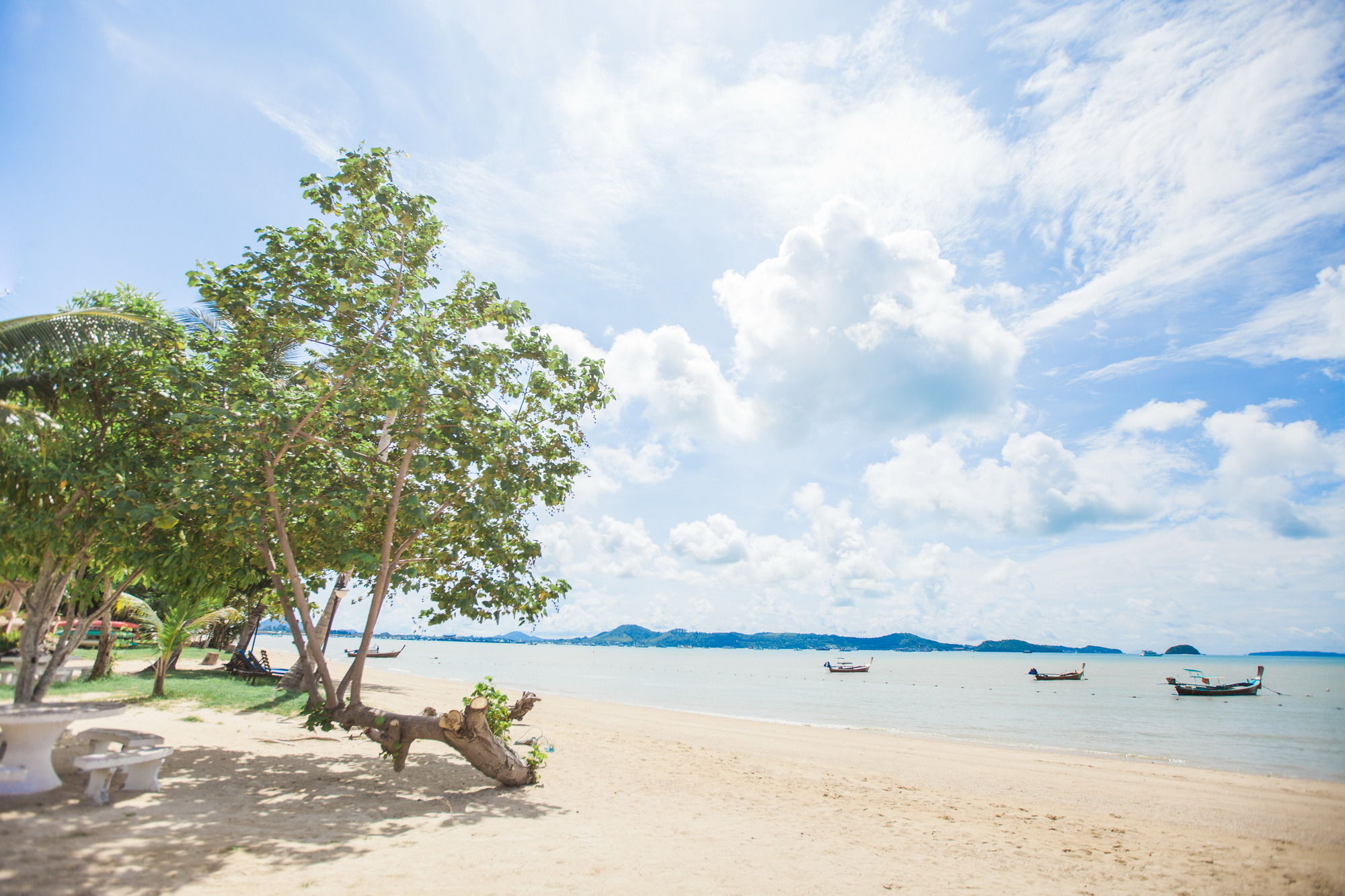 Chalong Beach Hotel Phuket Rawai Exterior photo