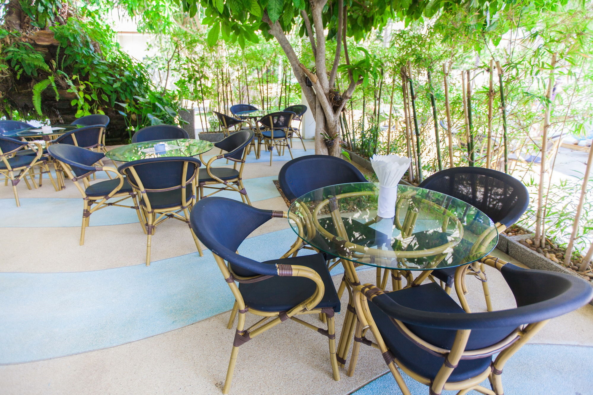 Chalong Beach Hotel Phuket Rawai Exterior photo